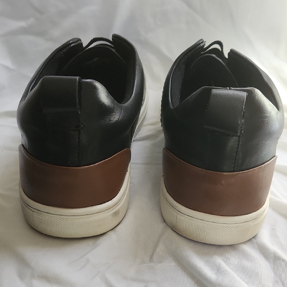 Vince Camuto Black and White Men's Sneakers - Picture 2 of 4
